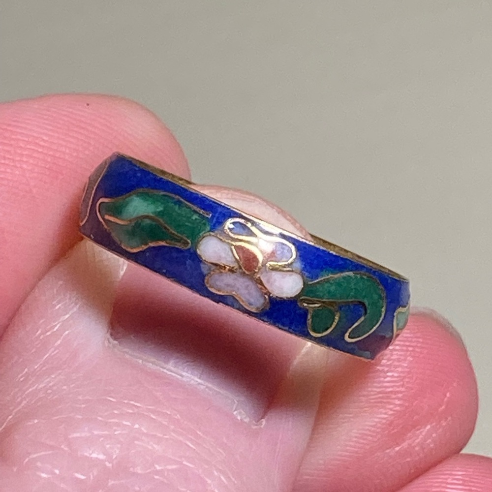 Vintage Cloisonné Enamel Ring